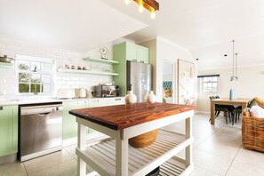 Standard Apartment, 2 Bedrooms, Non Smoking, Partial Ocean View | Private kitchen - Abalone 2 Bedroom Apartment (Paternoster)