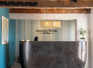 Check-in/check-out kiosk - Abalone 2 Bedroom Apartment (Paternoster)