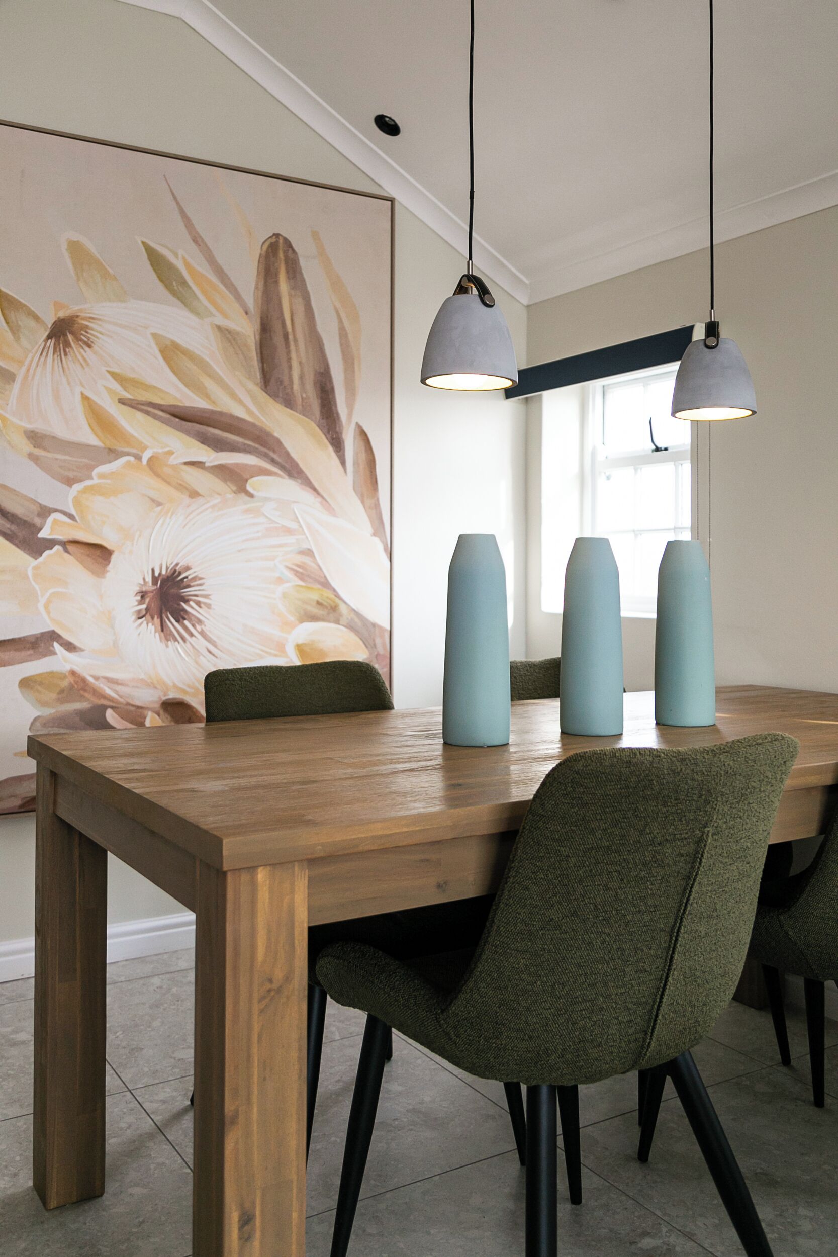 Standard Apartment, 2 Bedrooms, Non Smoking, Partial Ocean View | Dining | 2 restaurants, breakfast served