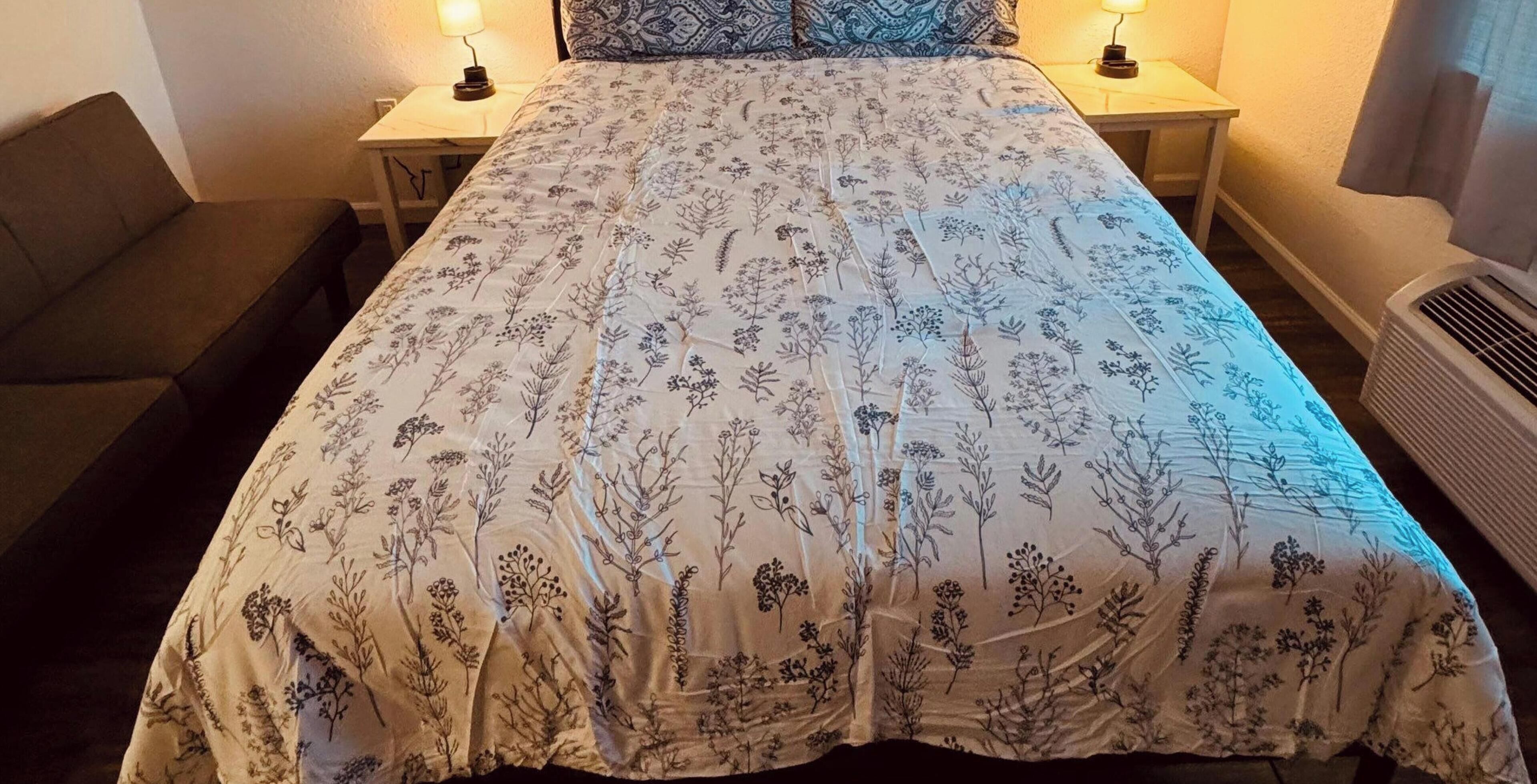 1 chambre, bureau, accès au Wi-Fi (inclus), literie fournie