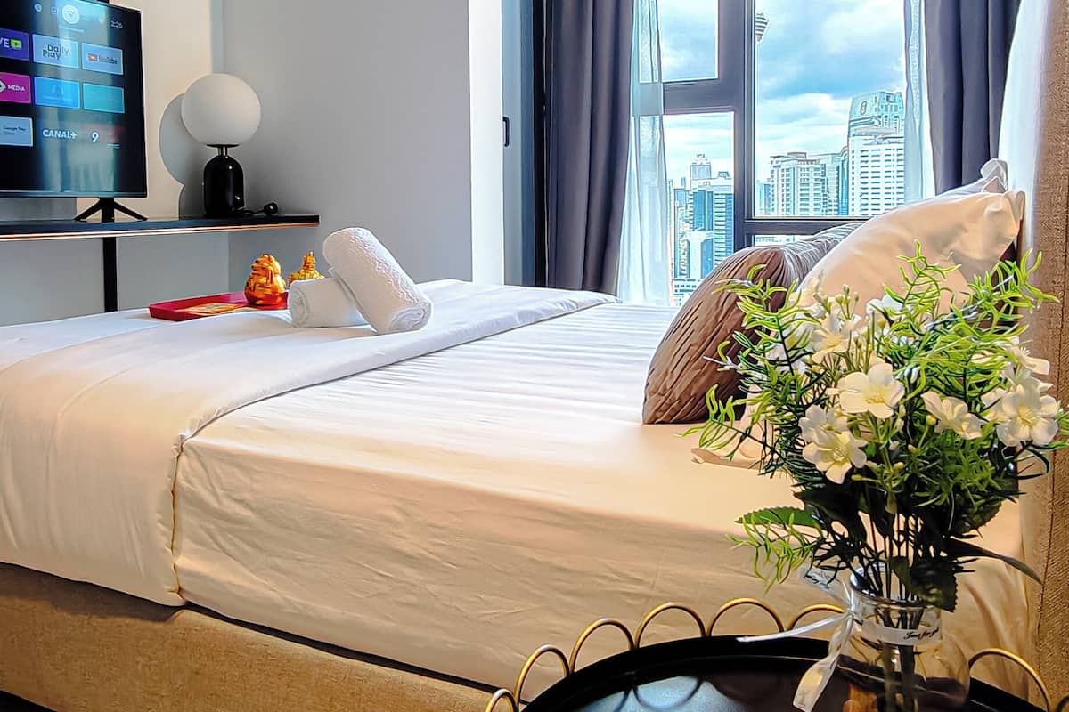 Két bảo mật tại phòng, màn/rèm cản sáng, bàn ủi/dụng cụ ủi quần áo