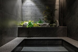Bañera de hidromasaje privada