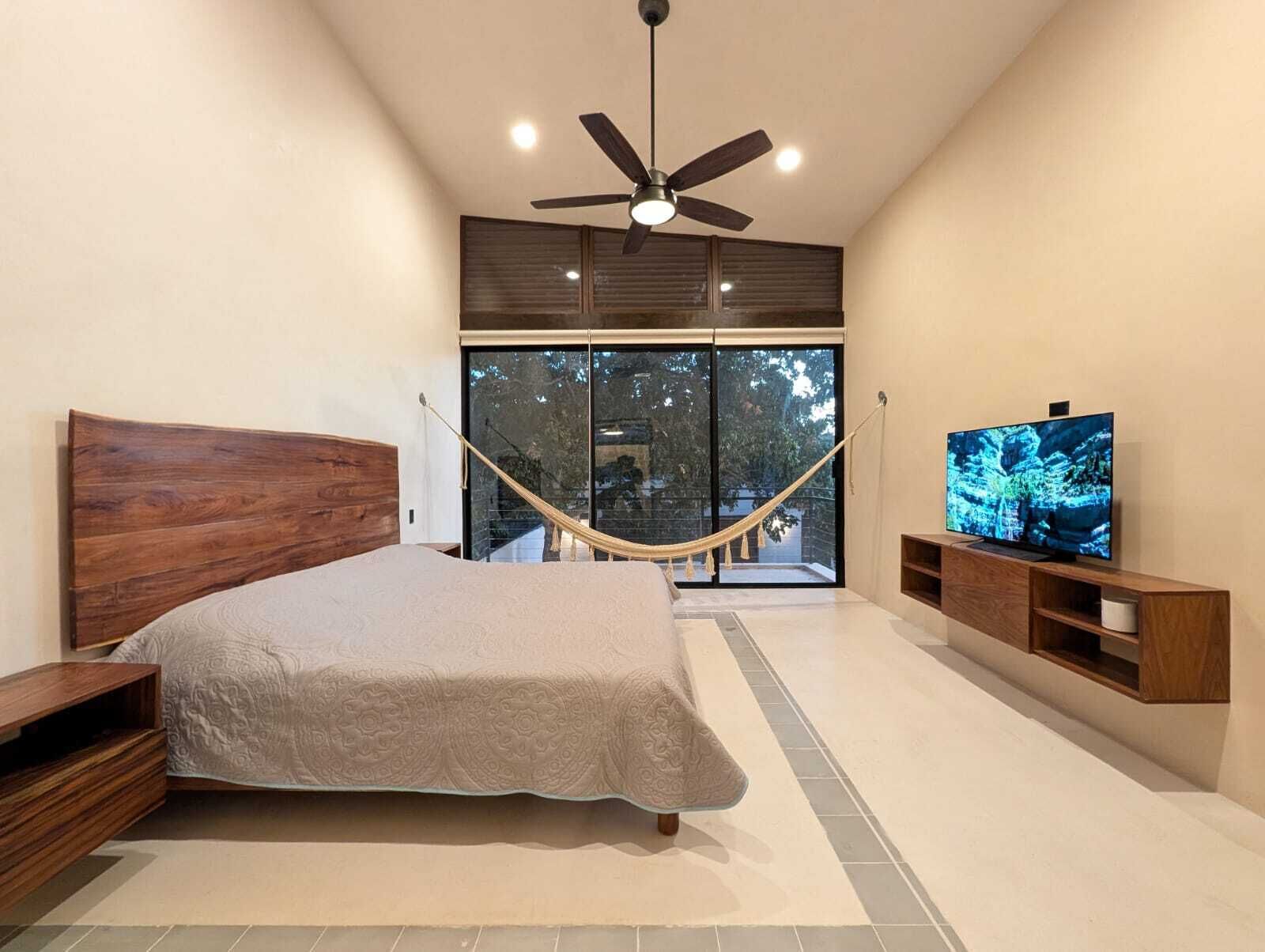 3 chambres, fer et planche à repasser, Wi-Fi gratuit, draps fournis