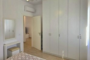 2 bedrooms, iron/ironing board, free WiFi, bed sheets - Perla Holiday Homes 143, Lalzit Bay, Albania (Lalzit Bay)
