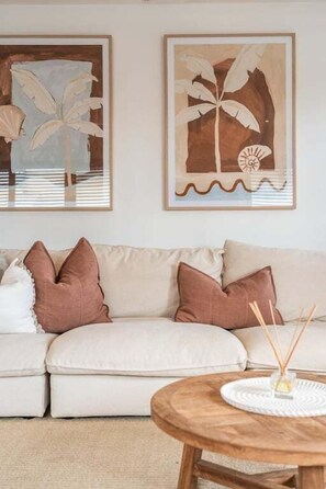 TV - Tyde - Short walk to the beach & town (Lennox Head)
