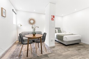 1 bedroom, iron/ironing board, Internet, bed sheets - GuestReady - Douro D'or Winter (Vila Nova de Gaia)