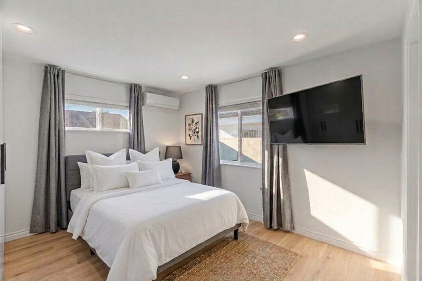 New 2br/2ba Furnished Home W/yard Lax/sofi/intuit - Hermosa Beach, CA