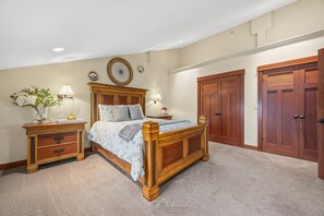 2 Schlafzimmer, Bügeleisen/Bügelbrett, Internetzugang, Bettwäsche
