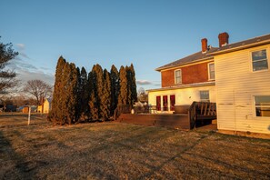 Exterior - River Valley Rest - River Valley Rest (Dayton)