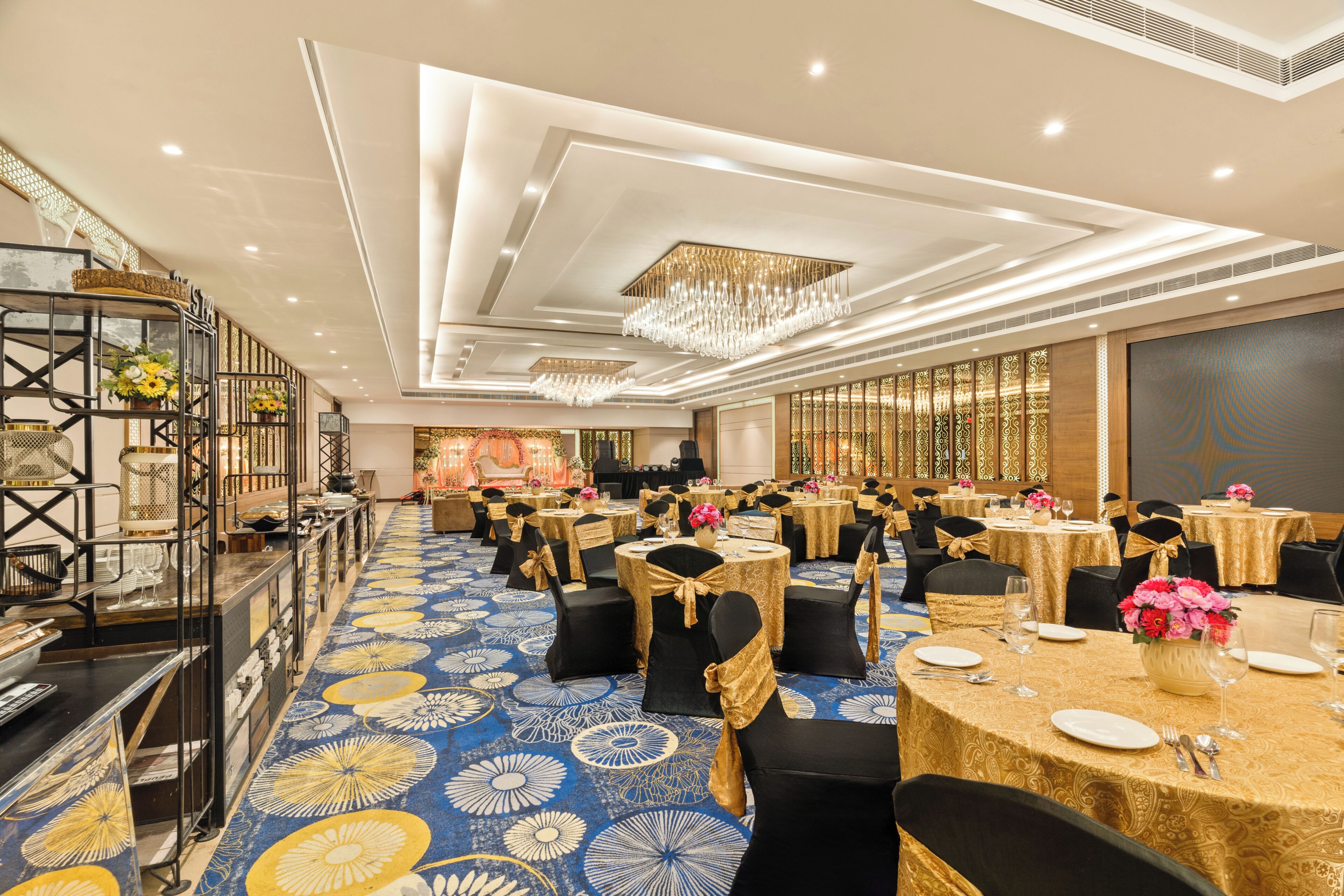 Banquet hall