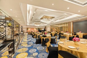 Banquet hall - Country Inn Premier Amritsar (Amritsar)