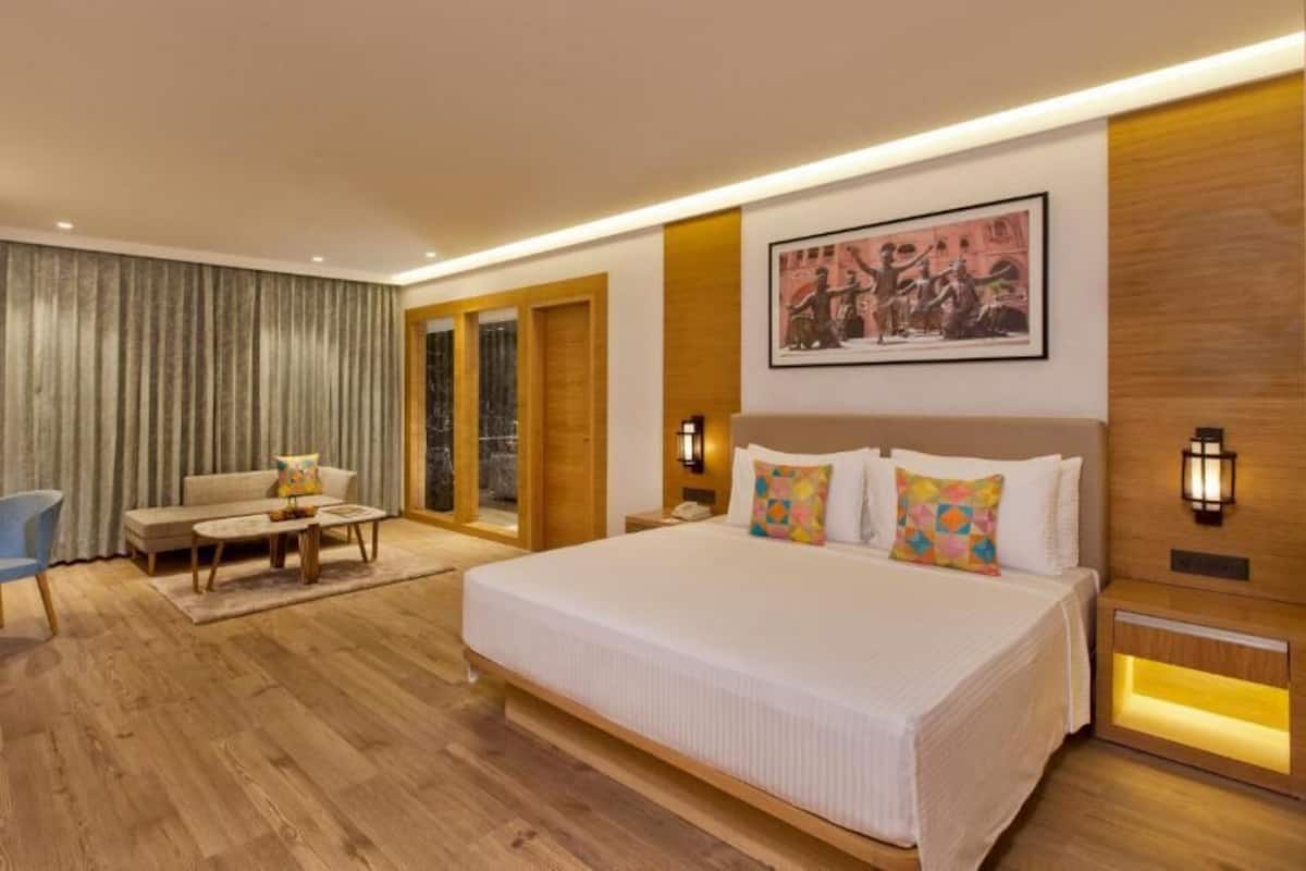 Suite – club | Safe på rommet, strykejern/-brett og wi-fi (inkludert)