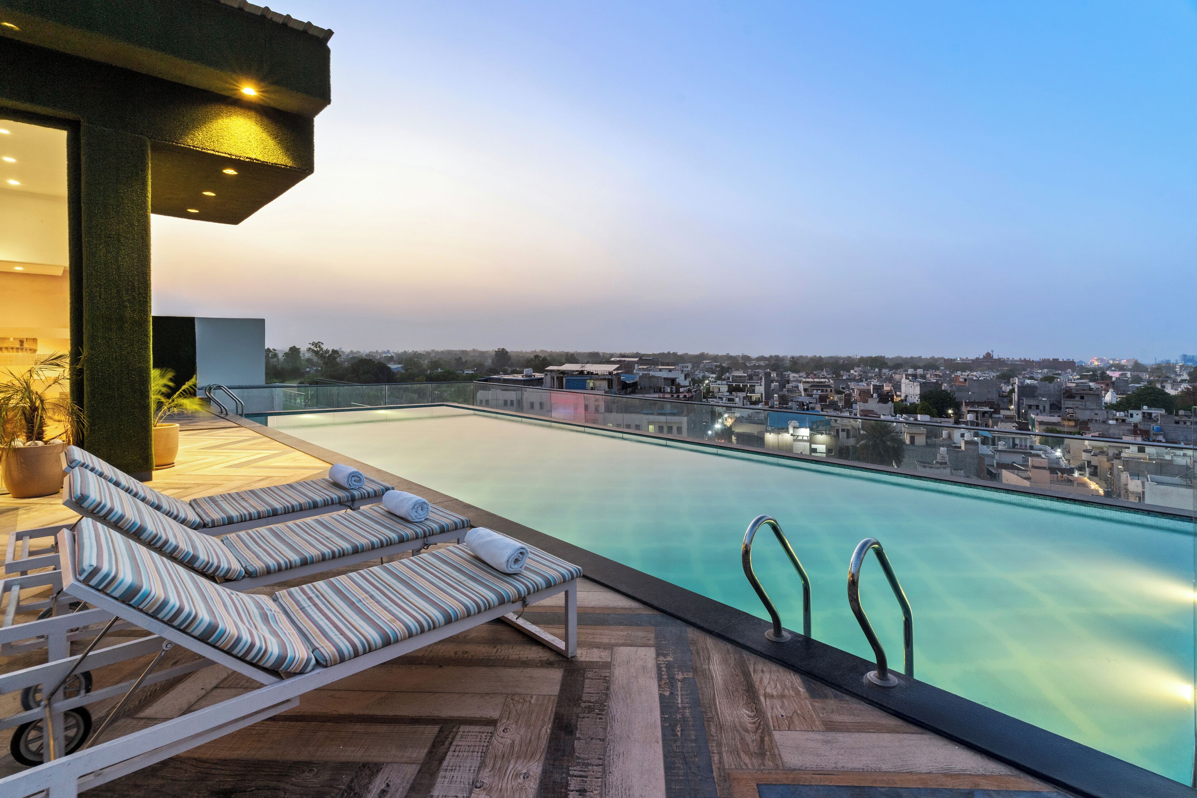 Piscina en la azotea