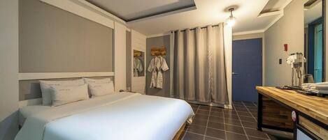 Deluxe Double Room | Free WiFi