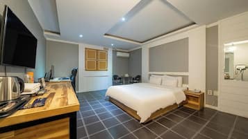 Deluxe Double Room | Free WiFi