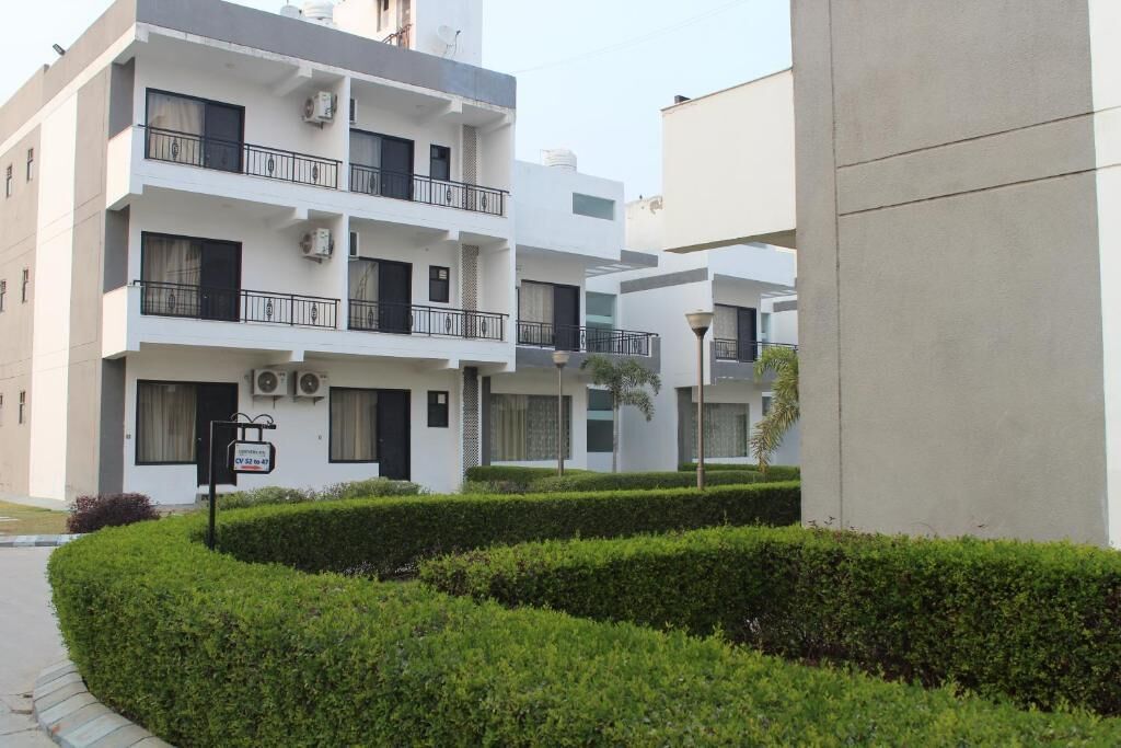 Deluxe Double Room, Garden View | Exterior