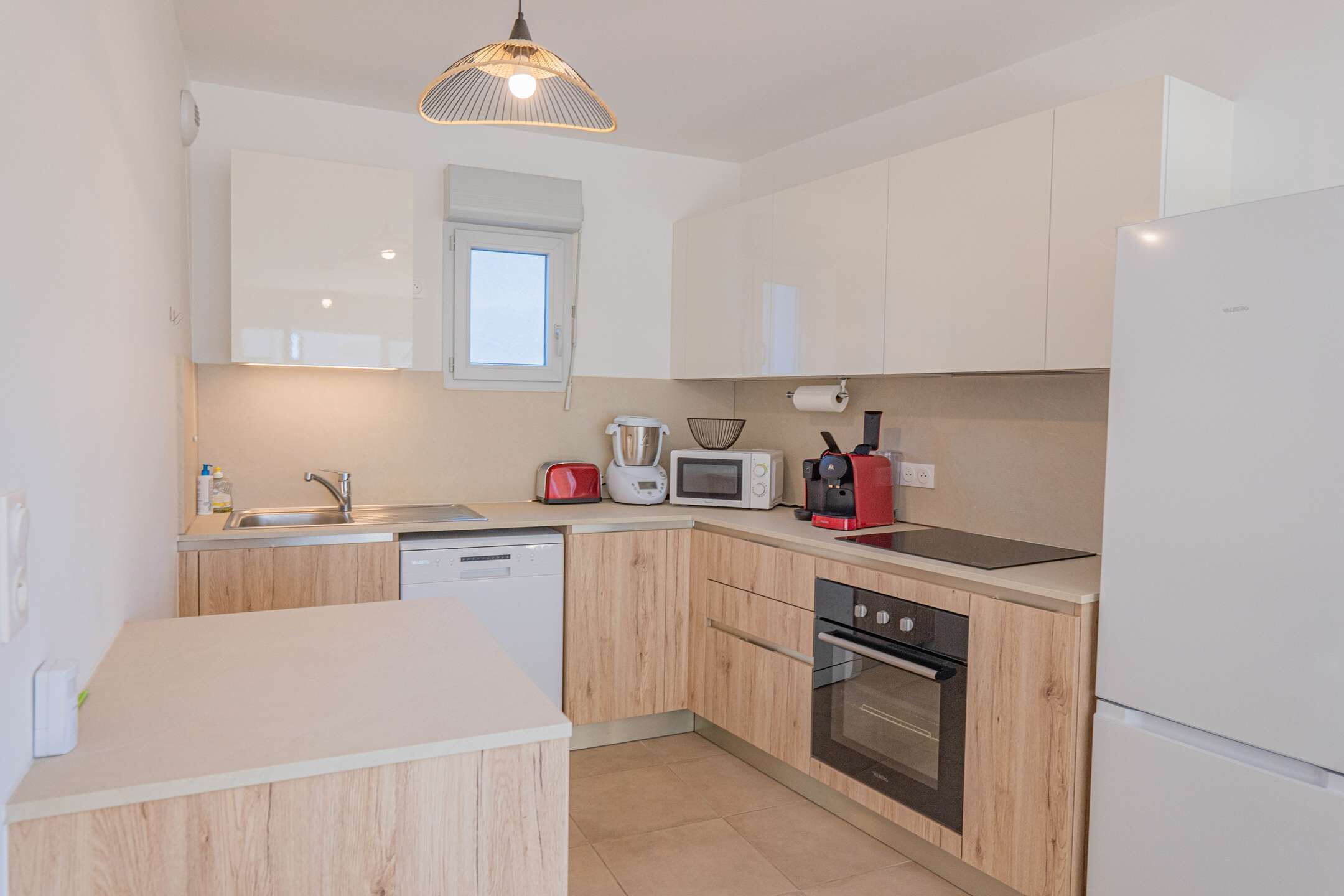 Fridge, microwave, oven, cookware/dishes/utensils