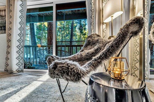 Wooded Tahoe Retreat | Minutes to Kings Beach
