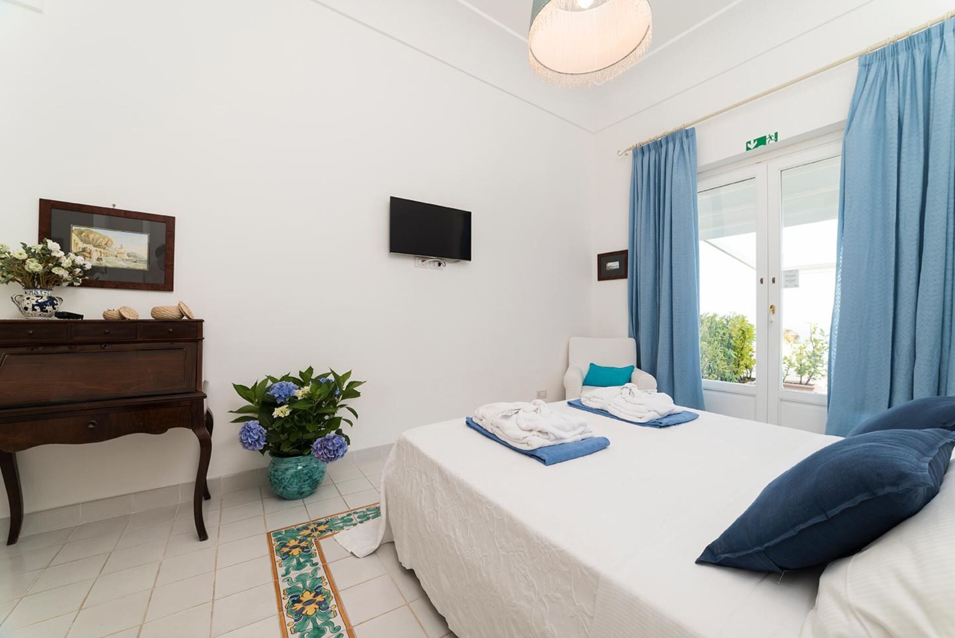 4 habitaciones y caja de seguridad en la habitación 