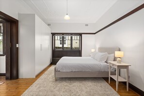 Apartment - Relaxing Stay Near Fairlight's Scenic Spots (Sydney)
