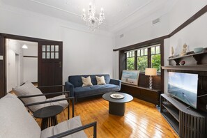Apartment | Living area - Relaxing Stay Near Fairlight's Scenic Spots (Sydney)
