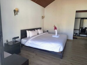 Superior Chalet - THE RiYASAT SARISKA (Alwar)