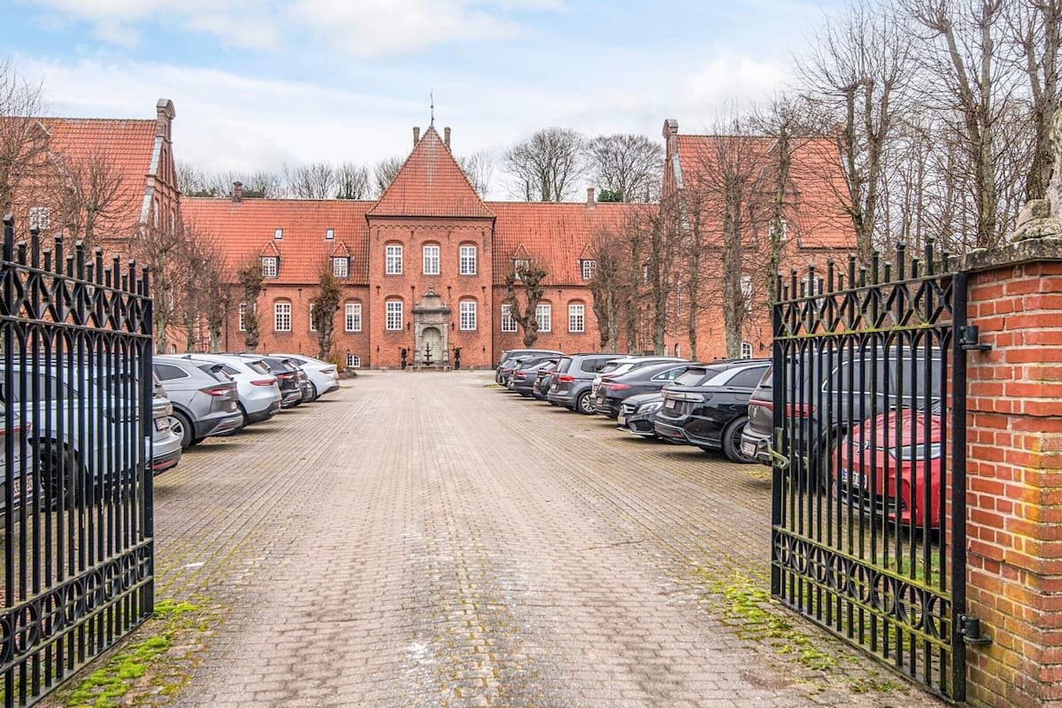 บ้านพัก | บริเวณที่พัก