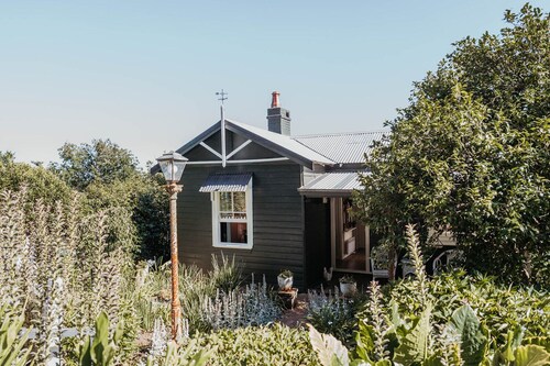 Osborn Retreat - Cosy Cottage & Magical Garden