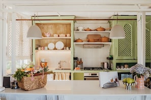 Microwave, oven, stovetop