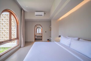 奢華別墅, 3 間臥室, 泳池景觀 | 埃及棉床單、高級寢具、熨斗/熨衣板、免費無線上網