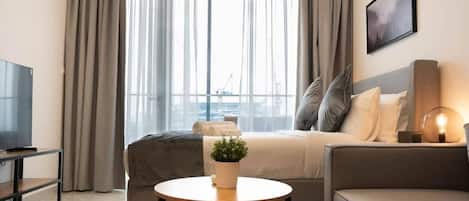 Appartement, balcon | Aire de séjour