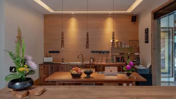 Standard Double Room, Mountain View | Private kitchen