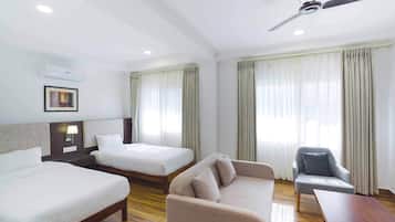 Deluxe Double Room | In-room safe, desk, laptop workspace, iron/ironing board