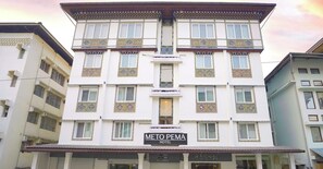 Exterior - Meto Pema Hotel  (Phuntsholing)