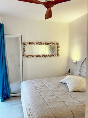 Iron/ironing board, travel cot, free WiFi - Smeralda Apartment • Golfo Aranci, Sardinia (Golfo Aranci)