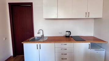 Classic Double Room | Private kitchen