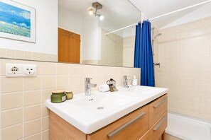 Bathroom with shower - Amaia - Javea, Costa Blanca (Javea)