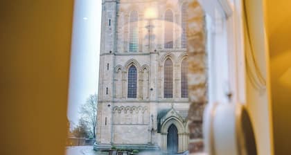 Cathedral Stay - Perfect for large families