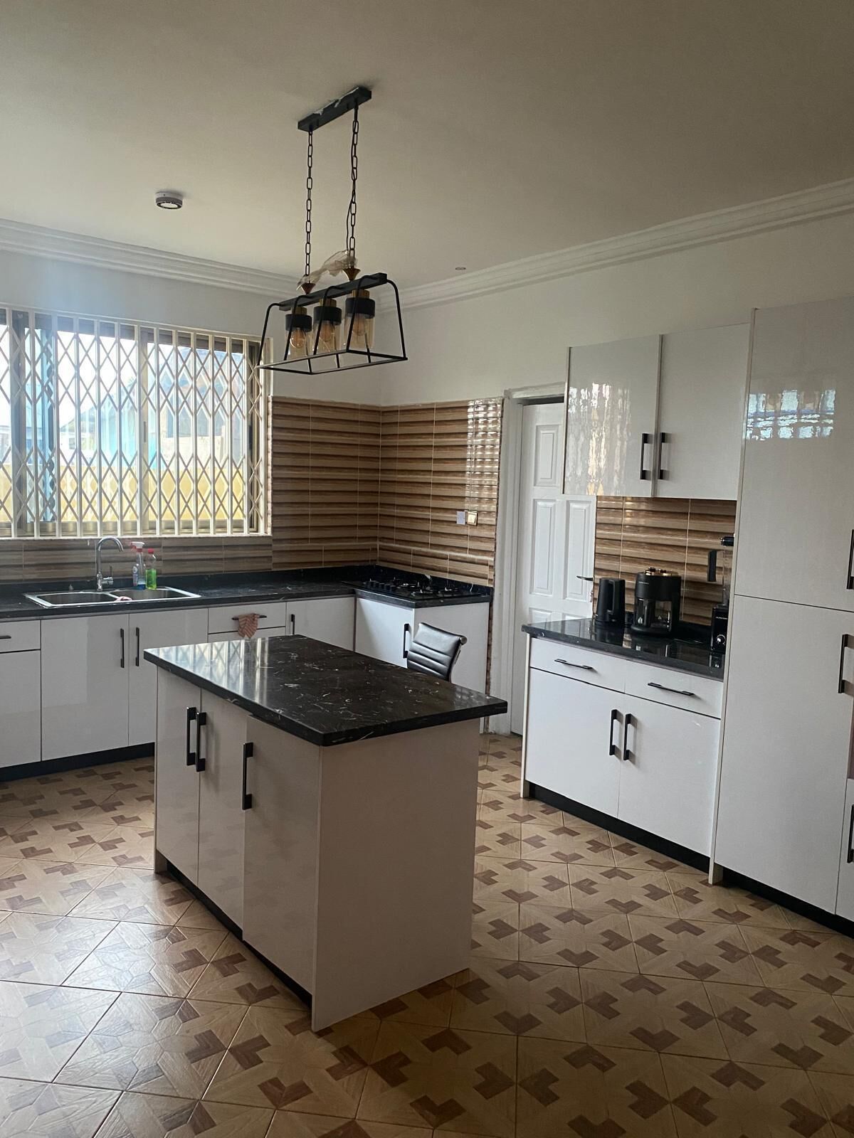 Deluxe Room | Private kitchen