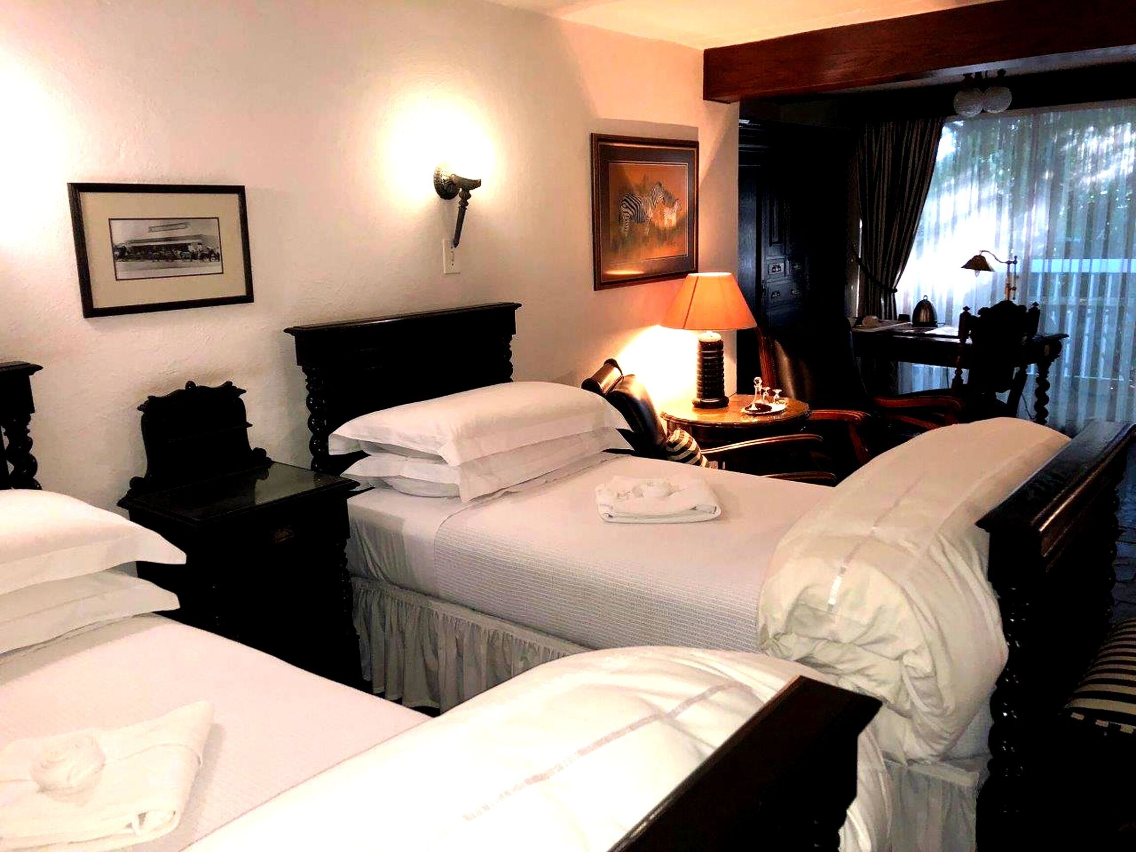 The Zebra | Työpöytä, kannettavalle tietokoneelle sopiva työtila, ilmainen Wi-Fi