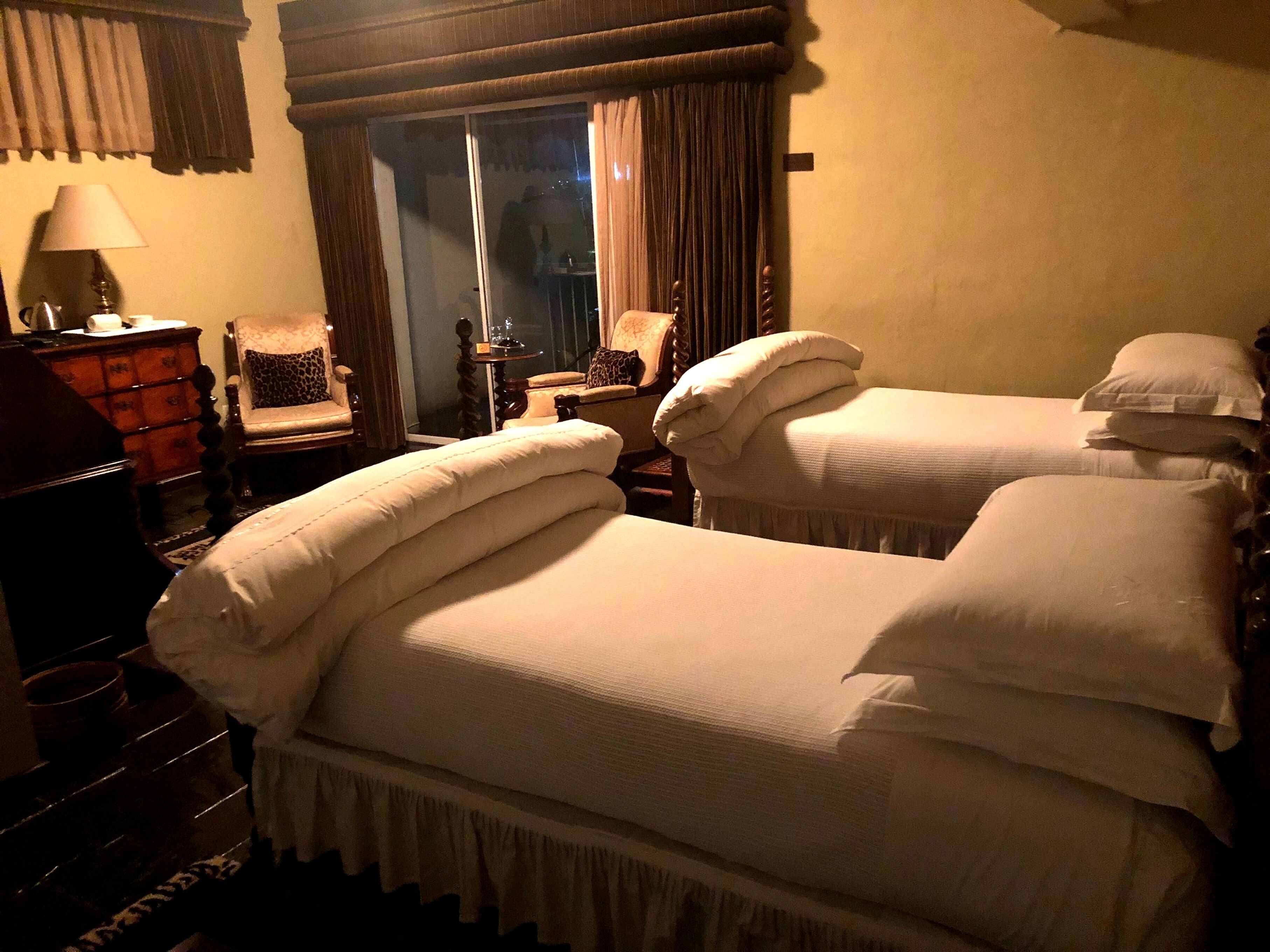 The Leopard | Työpöytä, kannettavalle tietokoneelle sopiva työtila, ilmainen Wi-Fi