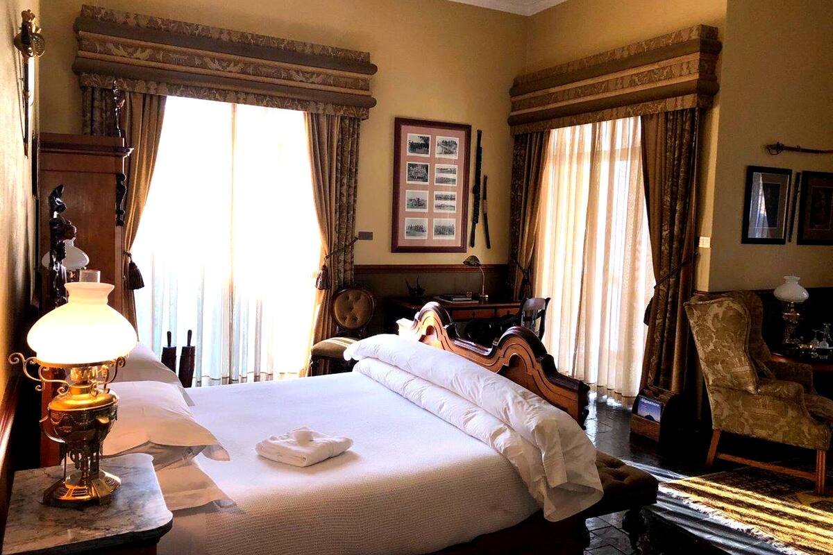 The Lt. Brown's | Työpöytä, kannettavalle tietokoneelle sopiva työtila, ilmainen Wi-Fi