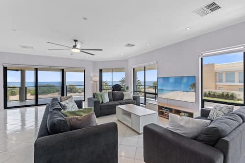 Apartment | Living room