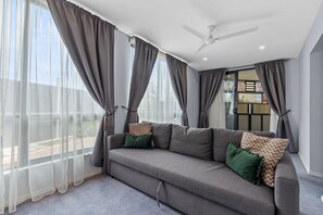Apartment | Living area - Wine Region Coastal Retreat on The Esplanade (Adelaide)