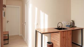 Comfort Double Room, Lake View | Interior