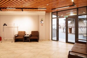 Interior - Ton Azure Hotel (Tong)