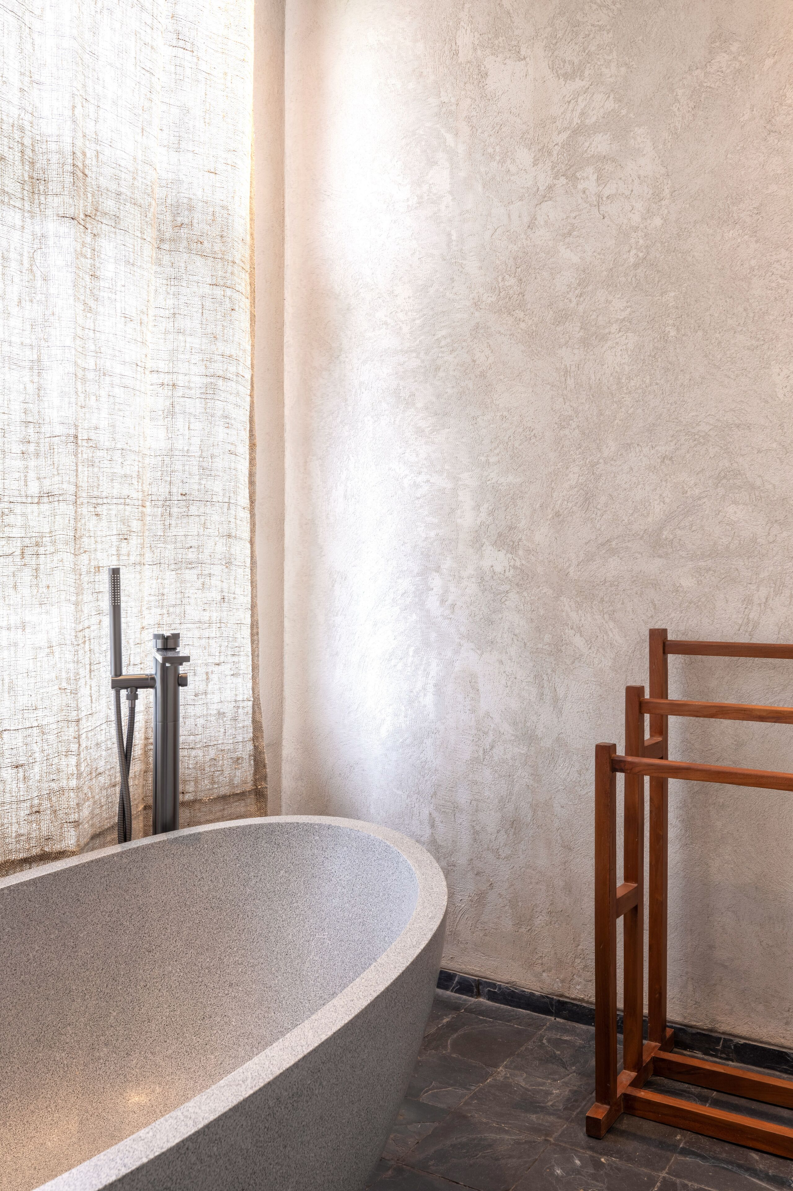 Deluxe Villa, 6 Bedrooms, Balcony, Pool View | Bathroom