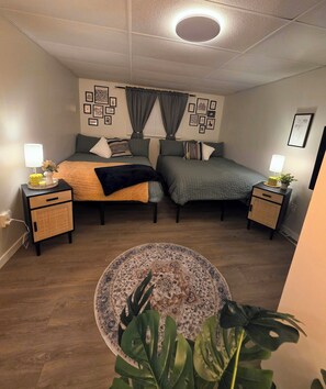 2 chambres, bureau, Wi-Fi gratuit, draps fournis