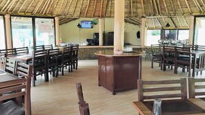 Dining - Lemonwood Riverside Premium Resort (Ramnagar)