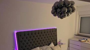 1 dormitorio, escritorio, tabla de planchar con plancha y wifi gratis